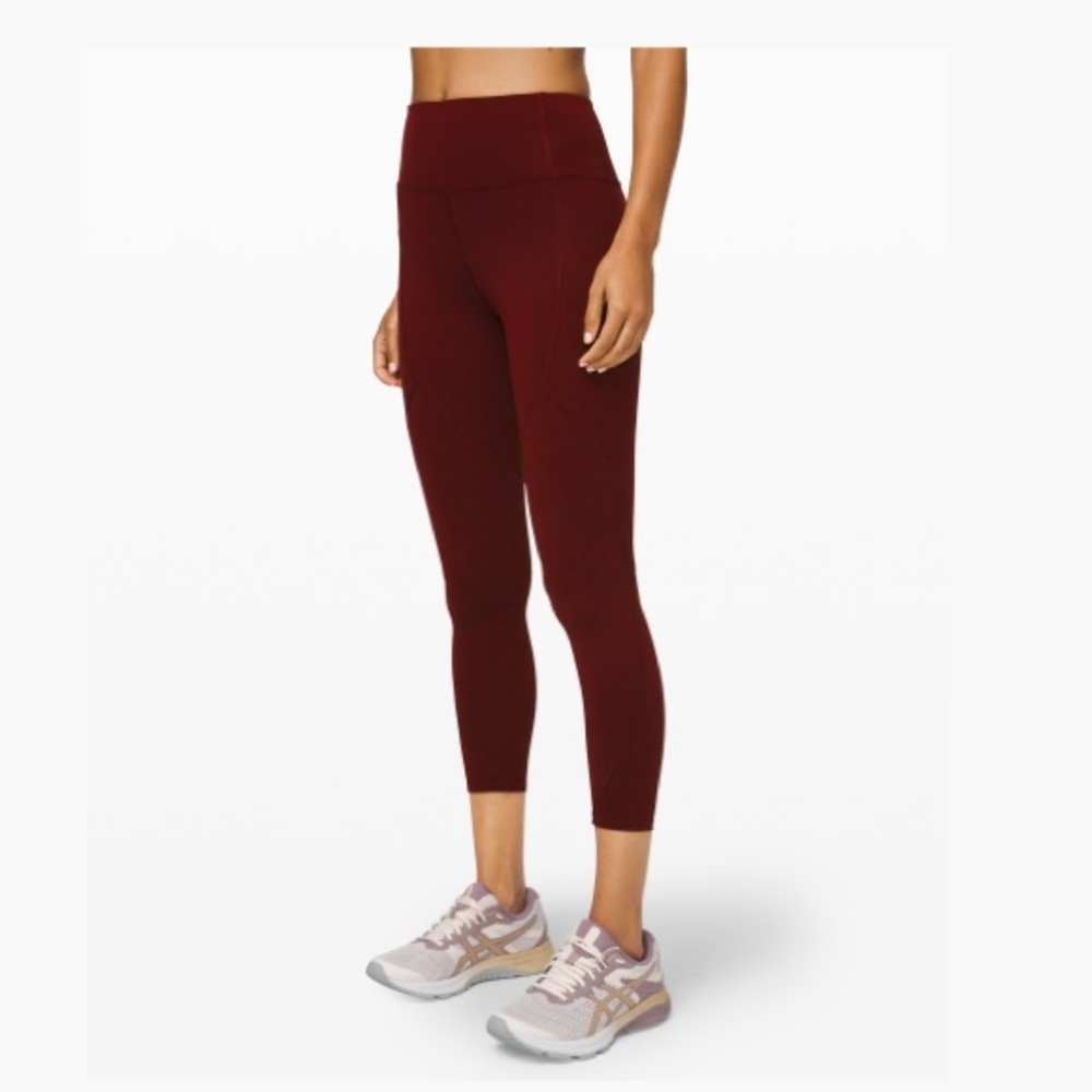 Lululemon to the beat tight